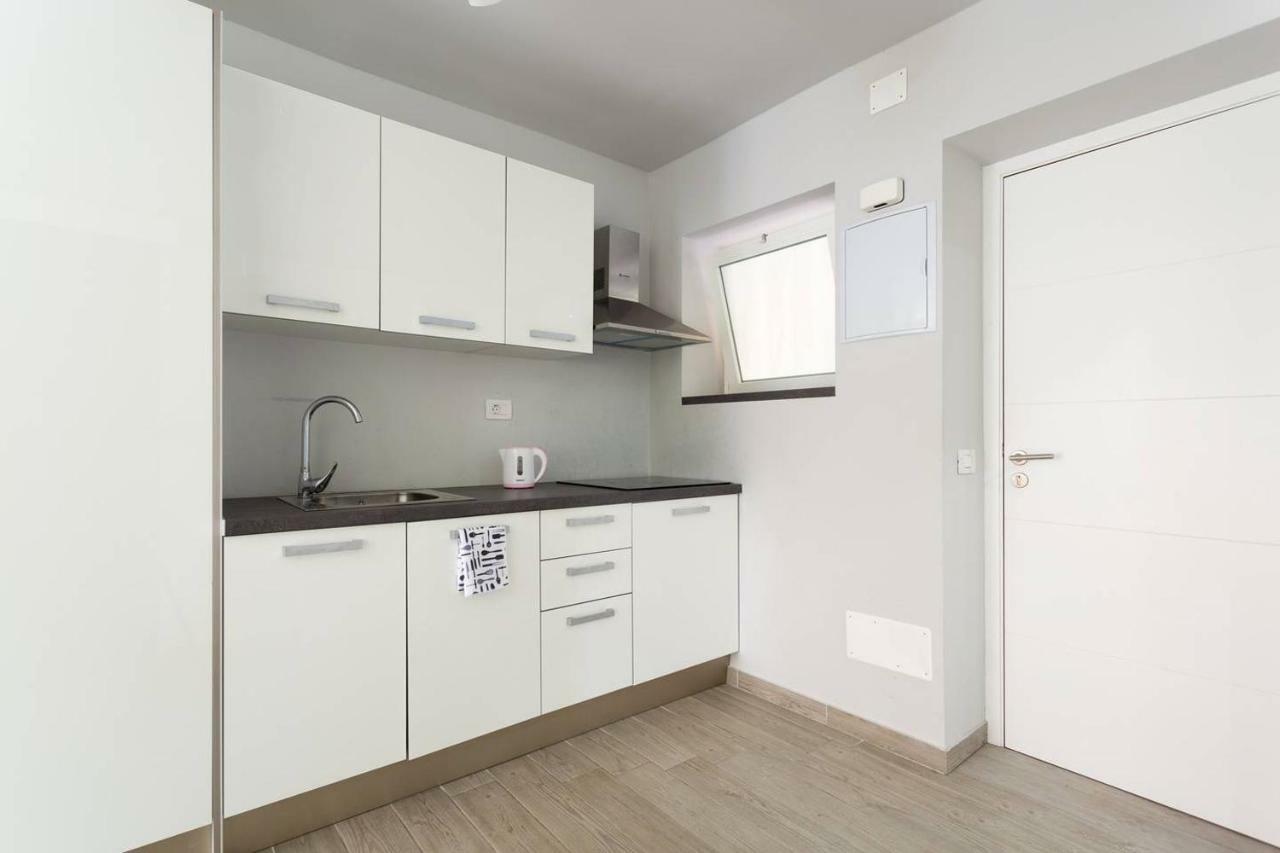 Torres Del Sol Apartment อาโรนา ภายนอก รูปภาพ